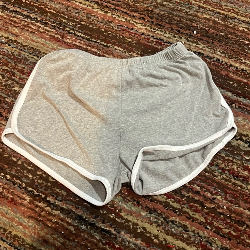 gray lounge shorts- amazon essentials (size medium)